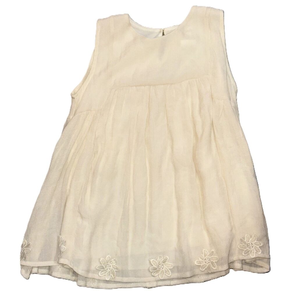 Little Sassy Scoop Neck Dress Embroidered Flower Bottom
